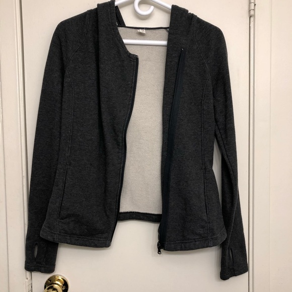 Under Armour Hoodie - Picture 4 of 7